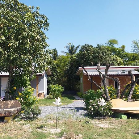 Nong Sarai Baan Hin Sai Suay酒店 外观 照片