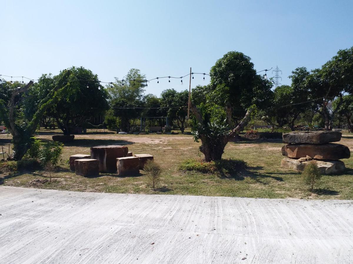 Nong Sarai Baan Hin Sai Suay酒店 外观 照片